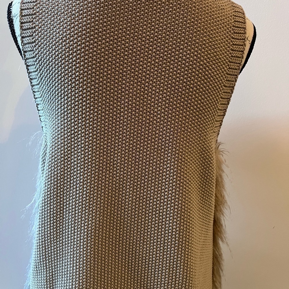 Sebby Collection faux fur sweater vest - Picture 2 of 5